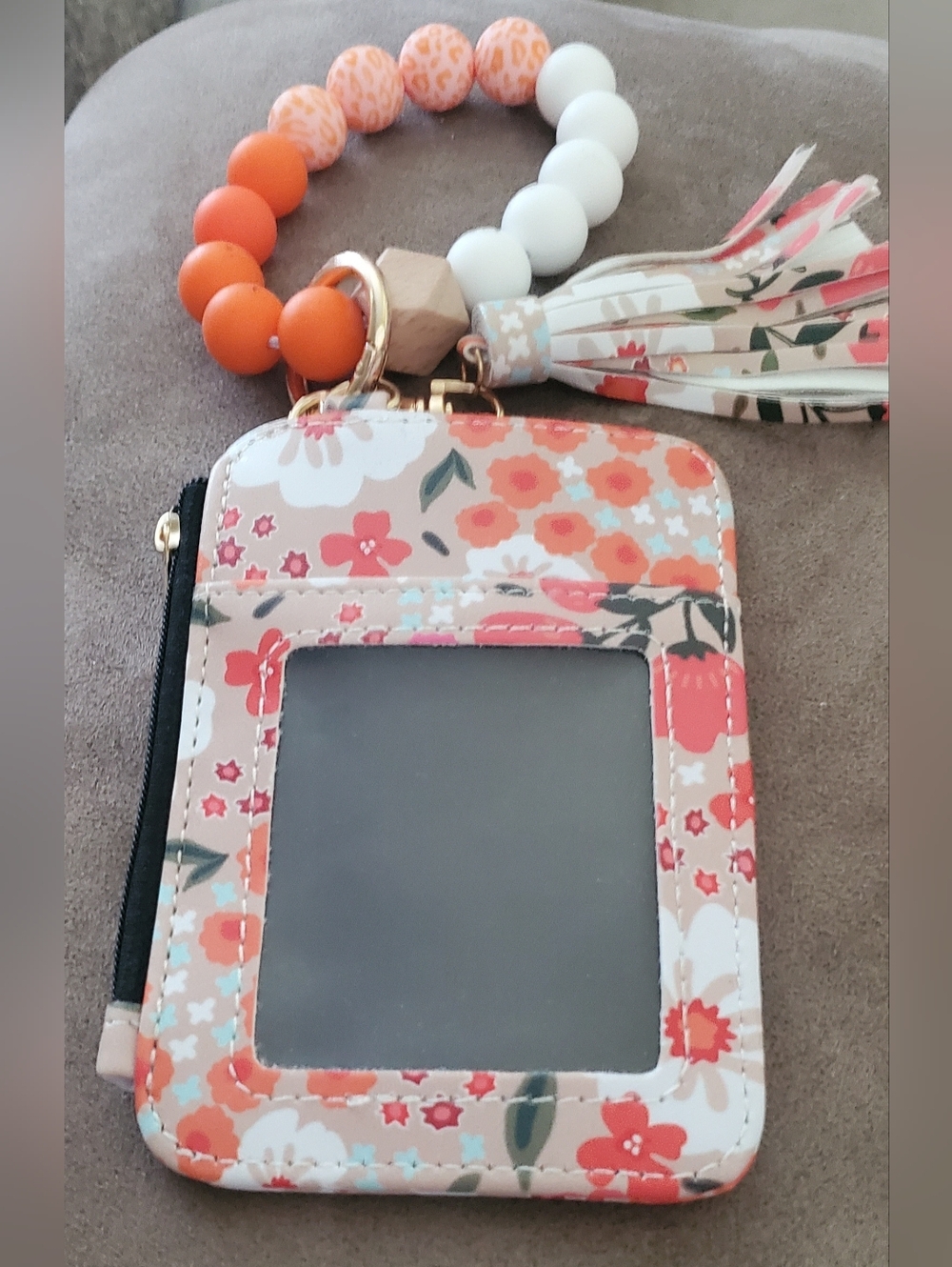 Floral ID Badge Holder with Beaded Wristlet 3.5"x5" NWT